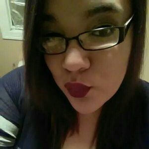 Meet your Posher, Jeanette